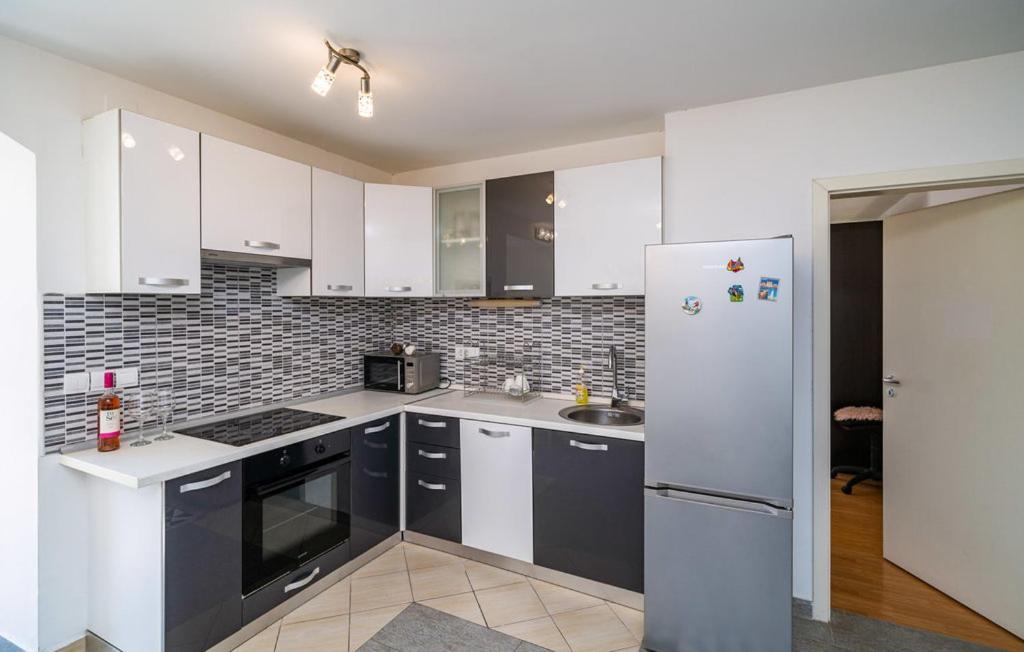 Two-Bedroom Apartment Victory Dubrovnik Exteriör bild